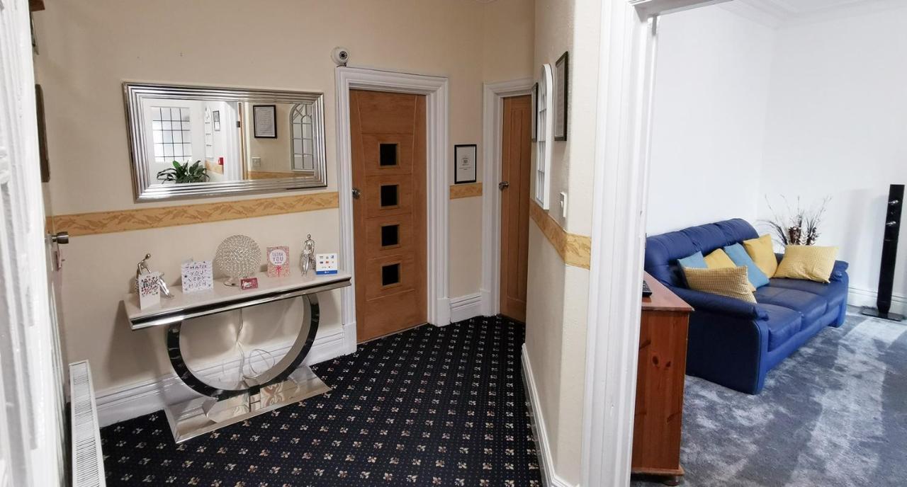 Sunnydale Hotel Blackpool Buitenkant foto