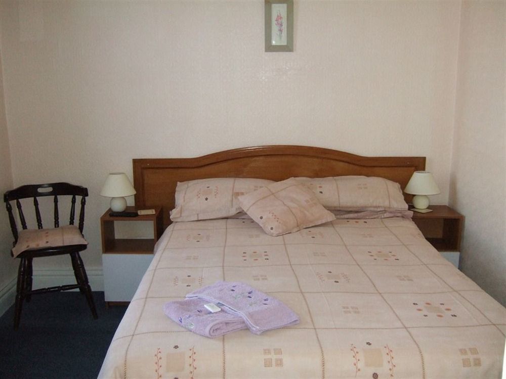 Sunnydale Hotel Blackpool Buitenkant foto