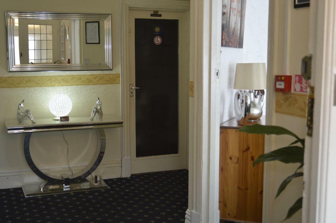 Sunnydale Hotel Blackpool Buitenkant foto
