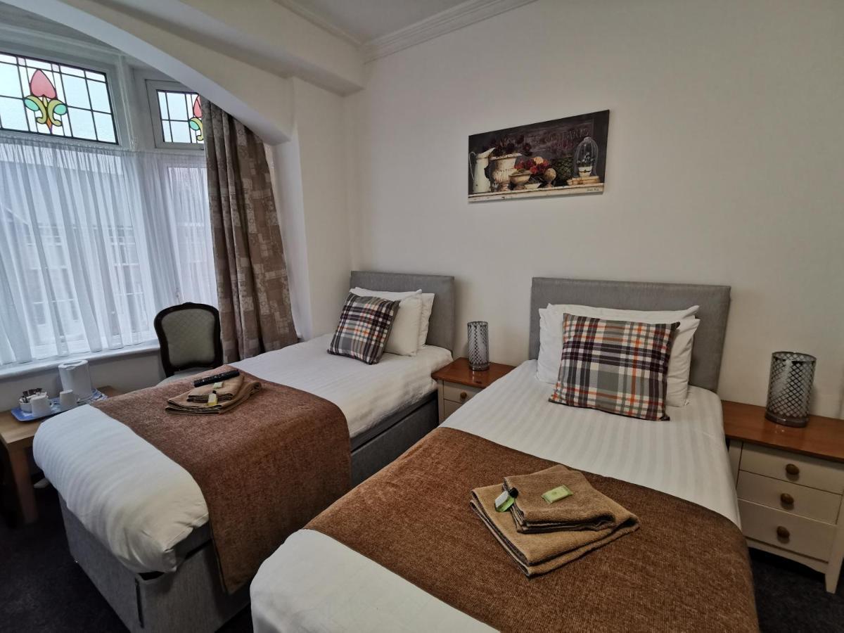 Sunnydale Hotel Blackpool Buitenkant foto